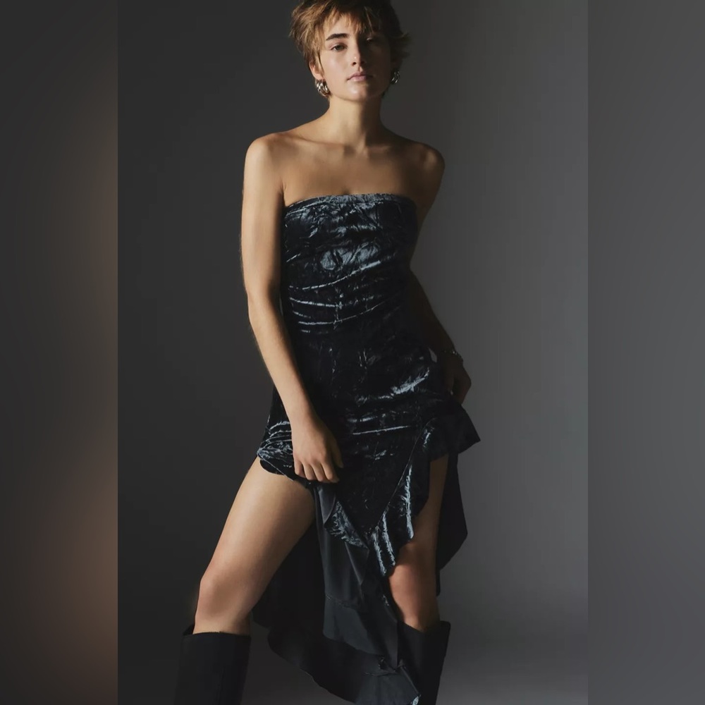 Silence + Noise Black Strapless Dress - Picture 2 of 5